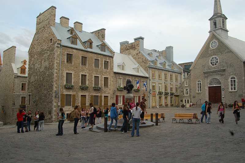Canada East Tour 2006110.JPG - Place Royale is lined with fine stone houses. It was laid out in 1688 on the site of the garden of Champlain's Habitation of 1608, and, as market square and public forum, was the epicenter of life in Quebec for many years.